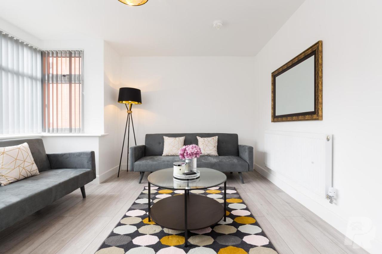 Birmingham Estate I By Prime Stays Bagian luar foto
